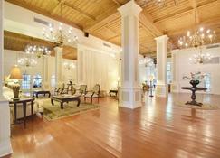 Orchid Suites - Historic Palm Beach Hotel Condominium - Palm Beach - Lobby