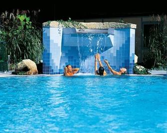 Hotel Hofmark - Bad Birnbach - Pool