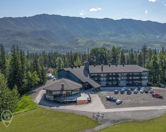Griz Inn by StayIn - Fernie - Gebäude