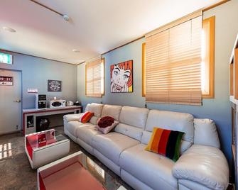 Firenze Motel - Asan - Soggiorno