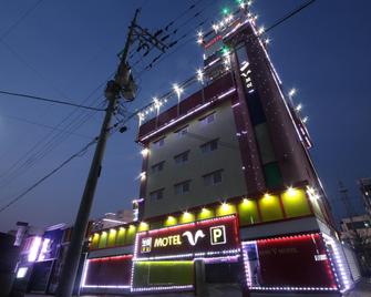 Iksan V - Iksan - Edificio