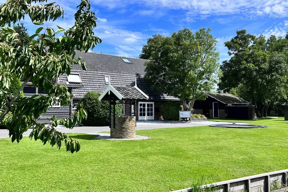 Gastenverblijf Rodenburg - לקרקרק - בניין