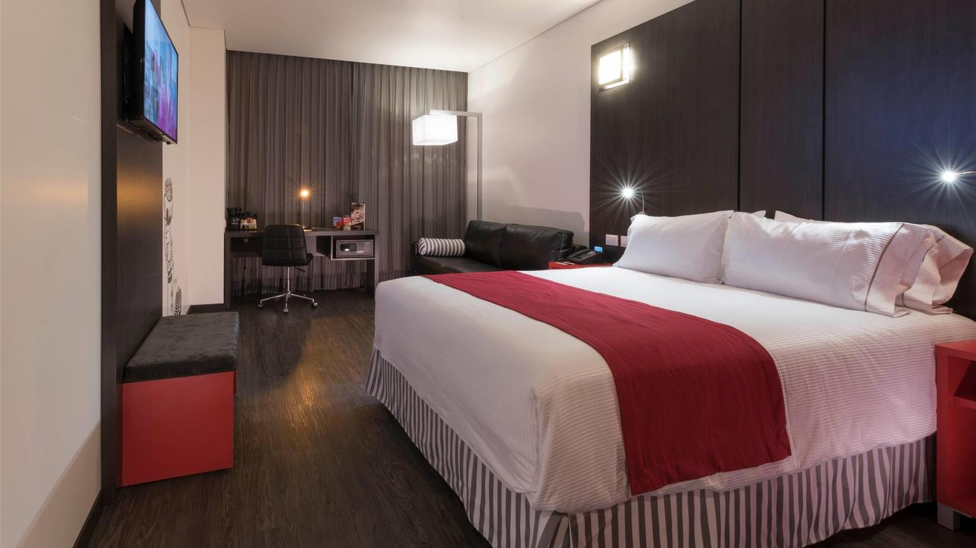 Ramada Encore by Wyndham Guadalajara Sur
