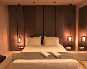 The Exclusive Premier Suite at the Ionian Eye - Mesoggi - Bedroom
