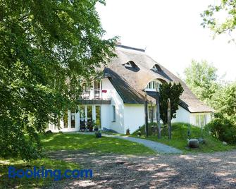 Alte Weberei Ahrenshoop - Ort Der Erholung - Ahrenshoop - Building