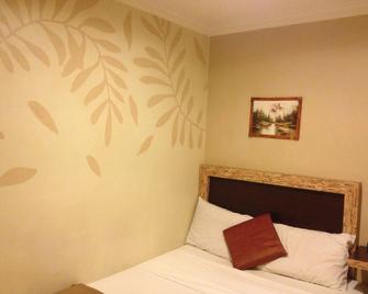 Mine Hotel - Seri Kembangan - Slaapkamer