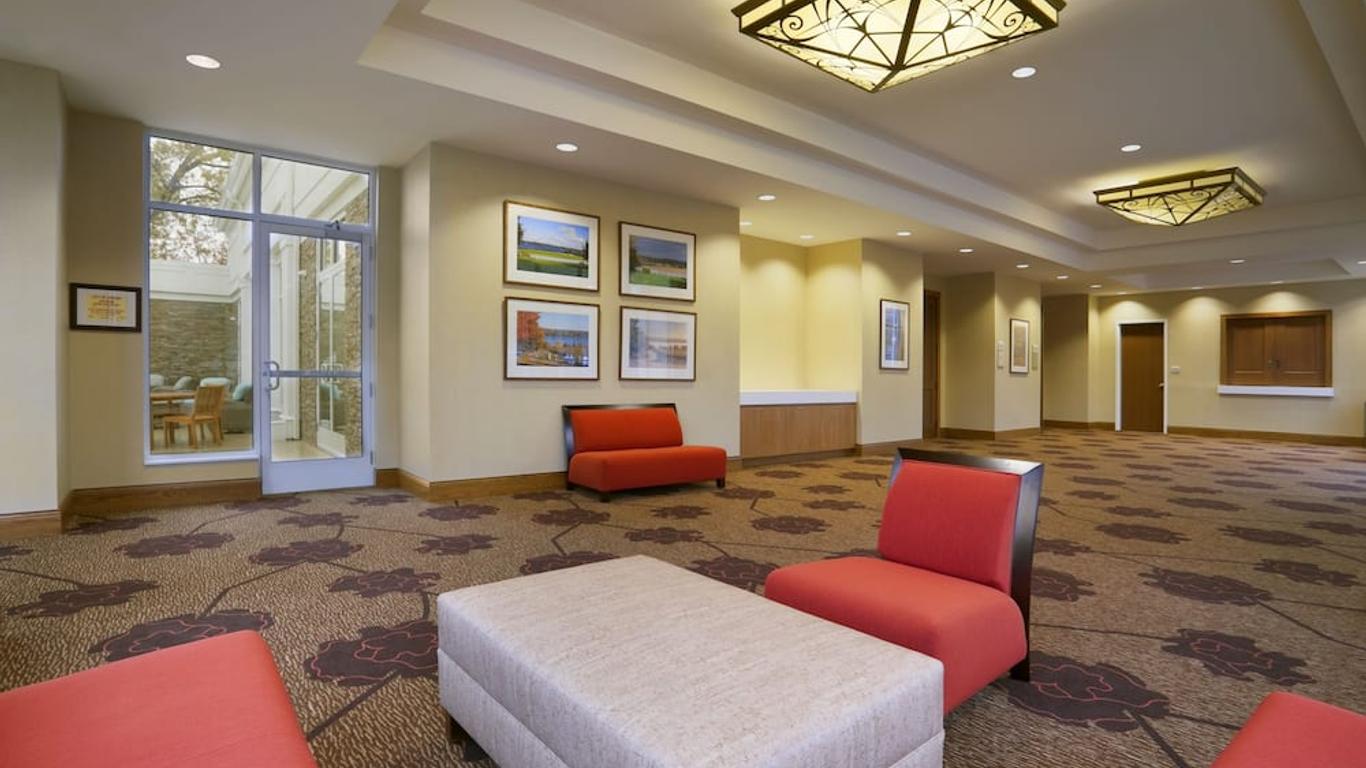 Hilton Garden Inn Auburn