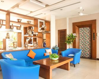 Crystal Inn - Phuket City - Lobby