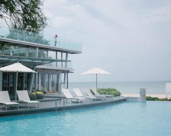 Veranda Pool Suite - Hua Hin - Piscina