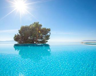 Villa Cascada - Podgora - Pool