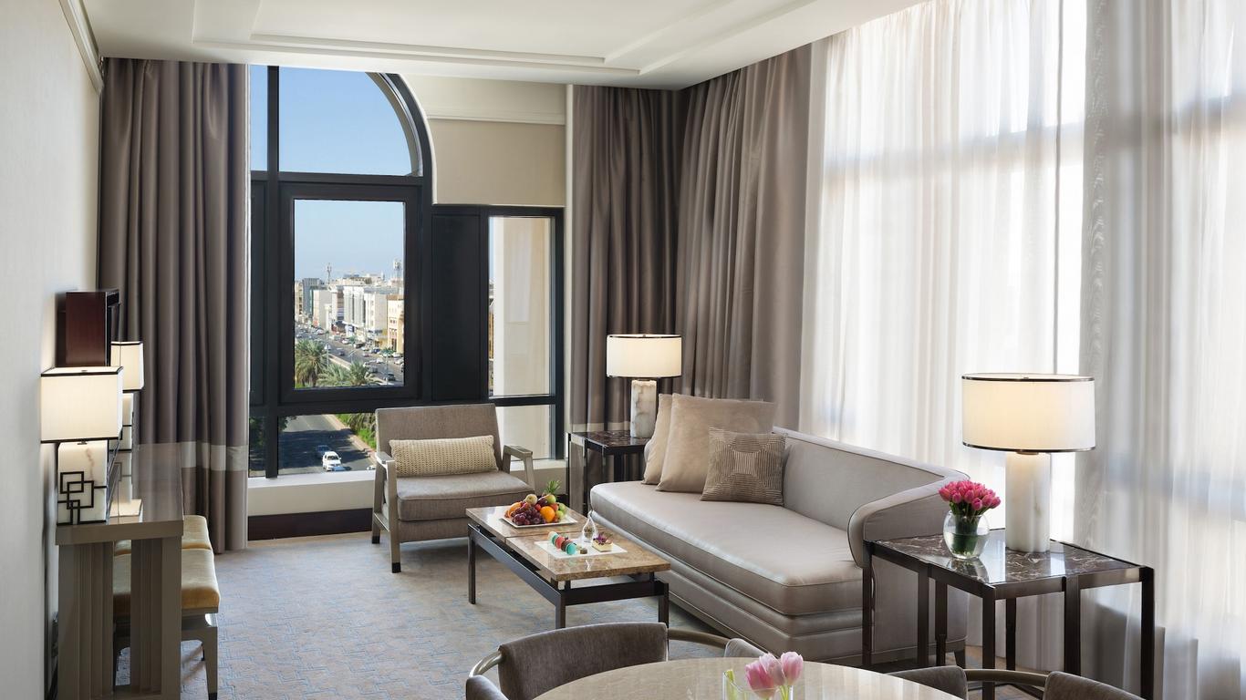 The Hotel Galleria Jeddah, Curio Collection by Hilton