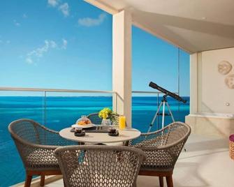 Breathless Cancun Soul Resort And Spa - Cancún - Balcón