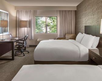 DoubleTree by Hilton Hotel Chicago Wood Dale - Elk Grove - Wood Dale - Bedroom