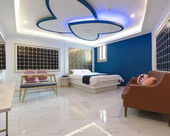 The Bay Hotel and Pool Villa - Suncheon - Bedroom