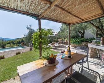 Holiday Home Olivo by Interhome - Castellina in Chianti - Pátio