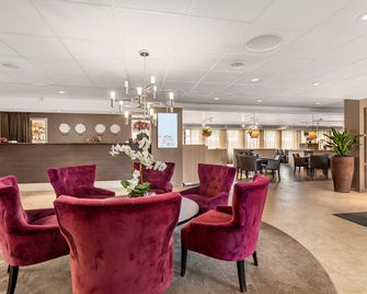 Best Western Plus Park Airport Hotel - Arlanda - Lobby