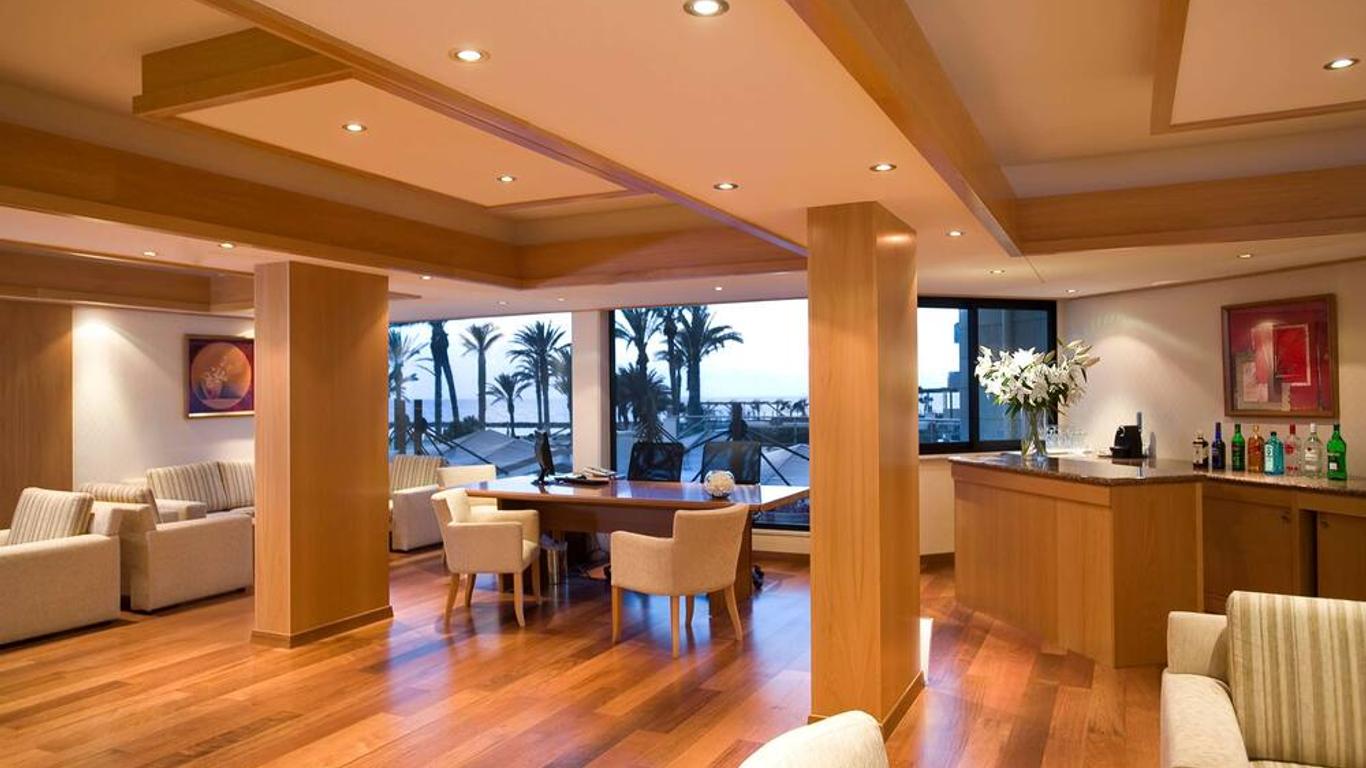 Constantinou Bros Asimina Suites Hotel