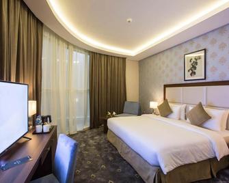The Town Hotel Doha - Doha - Yatak Odası