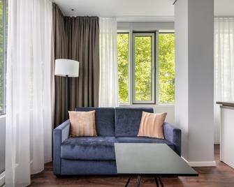 numa I Fore Rooms & Apartments - Hamburk - Obývací pokoj
