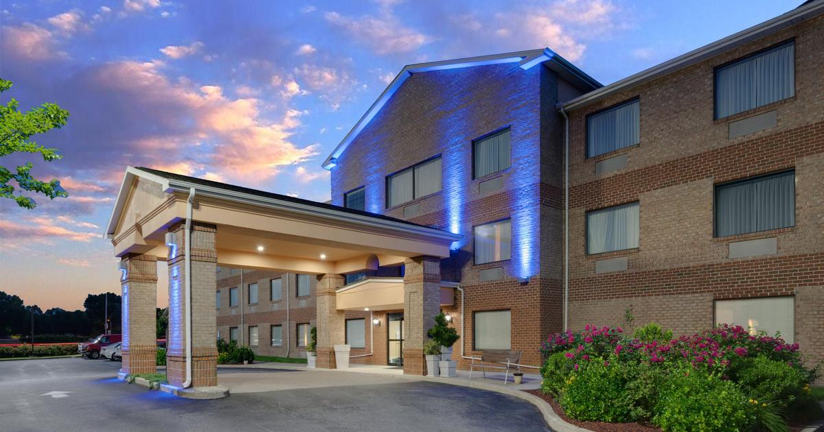 Holiday Inn Express Pocomoke City £85. Pocomoke City Hotel Deals 