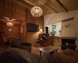 Cottage in the heart of the Vosges - Saint-Maurice-sur-Moselle - Salon