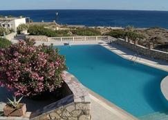 Nicolas Apartments - Ierapetra - Pool