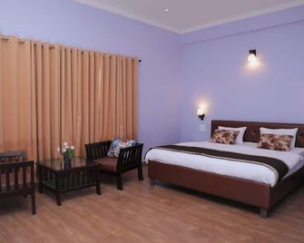 Hotel Vista Bhowali, Nainital - Vegetarian - נאיניטל - חדר שינה