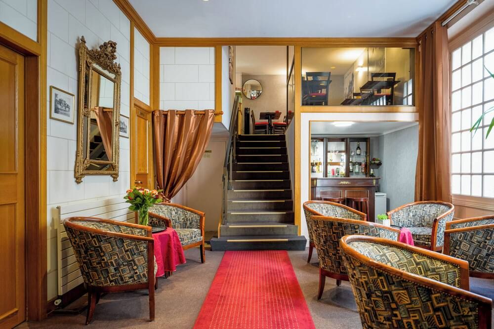 Logis Hôtel Des Châteaux De La Loire - טור