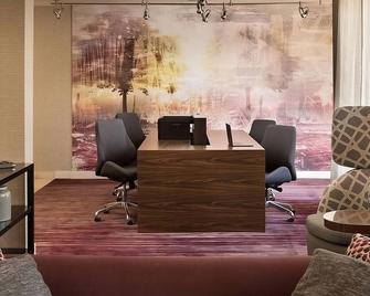 Vacation Starts Here! Near Irvine Spectrum Center, Pets are Allowed Here - Laguna Hills - Лаунж