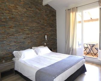 Auberge Val Moureze Hôtel & Spa - Mourèze - Bedroom