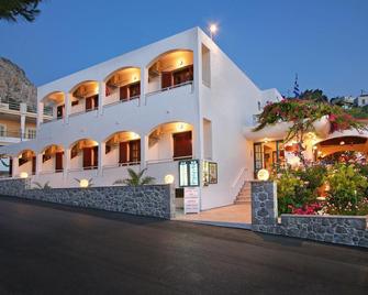 Nefeli Hotel - Mirties - Edificio