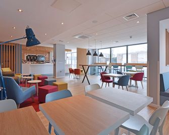 Travelodge London Lewisham - Londra - Bar