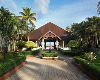 Abad Whispering Palms - Kumarakom
