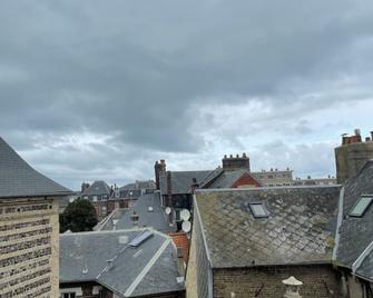 La Tour Aux Crabes Près De La Plage - Dieppe