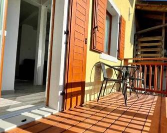 Appartamenti Le Tre Rose - Nago–Torbole - Patio