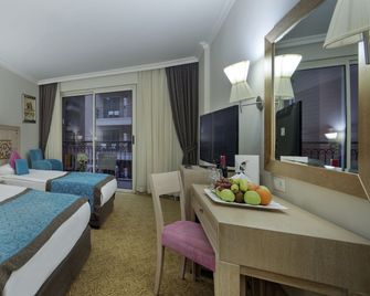 Crystal Family Resort & Spa - Belek