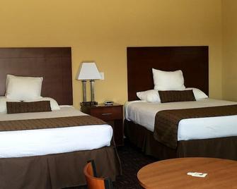 Southern Inns And Suites now offering RV Spaces for rent - Yorktown - Bedroom