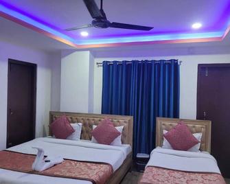 Pavilion City Hotel - Nagaon - Bedroom