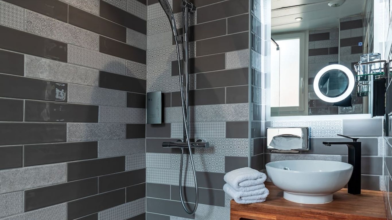 โอแตล เดอ เบลวิว การ์ ดู นอร์