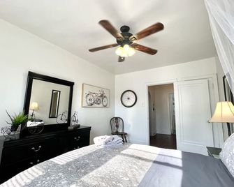 Central Jewel of Saint Louis! - St. Louis