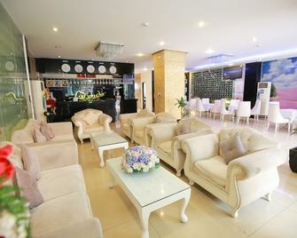 Lavender Hotel - Thu Dau Mot - Lobby