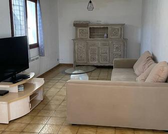 Appartement 110m2 A 2 Km De La Plage De St Georges De Didonne - Saint-Georges-de-Didonne - Soggiorno