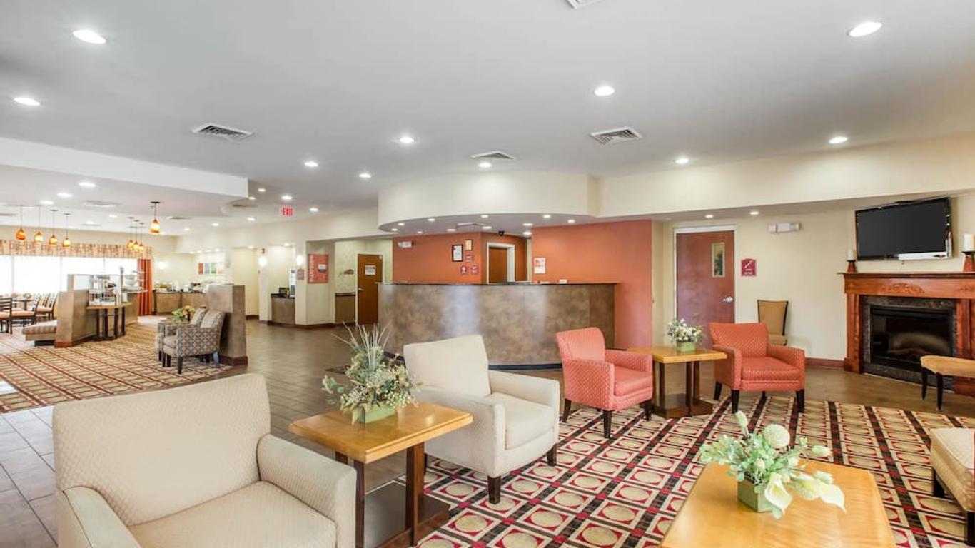 Comfort Suites Golden Isles Gateway