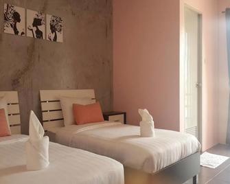 Nalin Place - Mueang Ranong - Bedroom