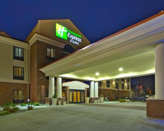 Holiday Inn Express & Suites Springfield - Dayton Area - Springfield - Bygning