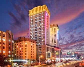 Xixia International Hotel - Longnan - Building