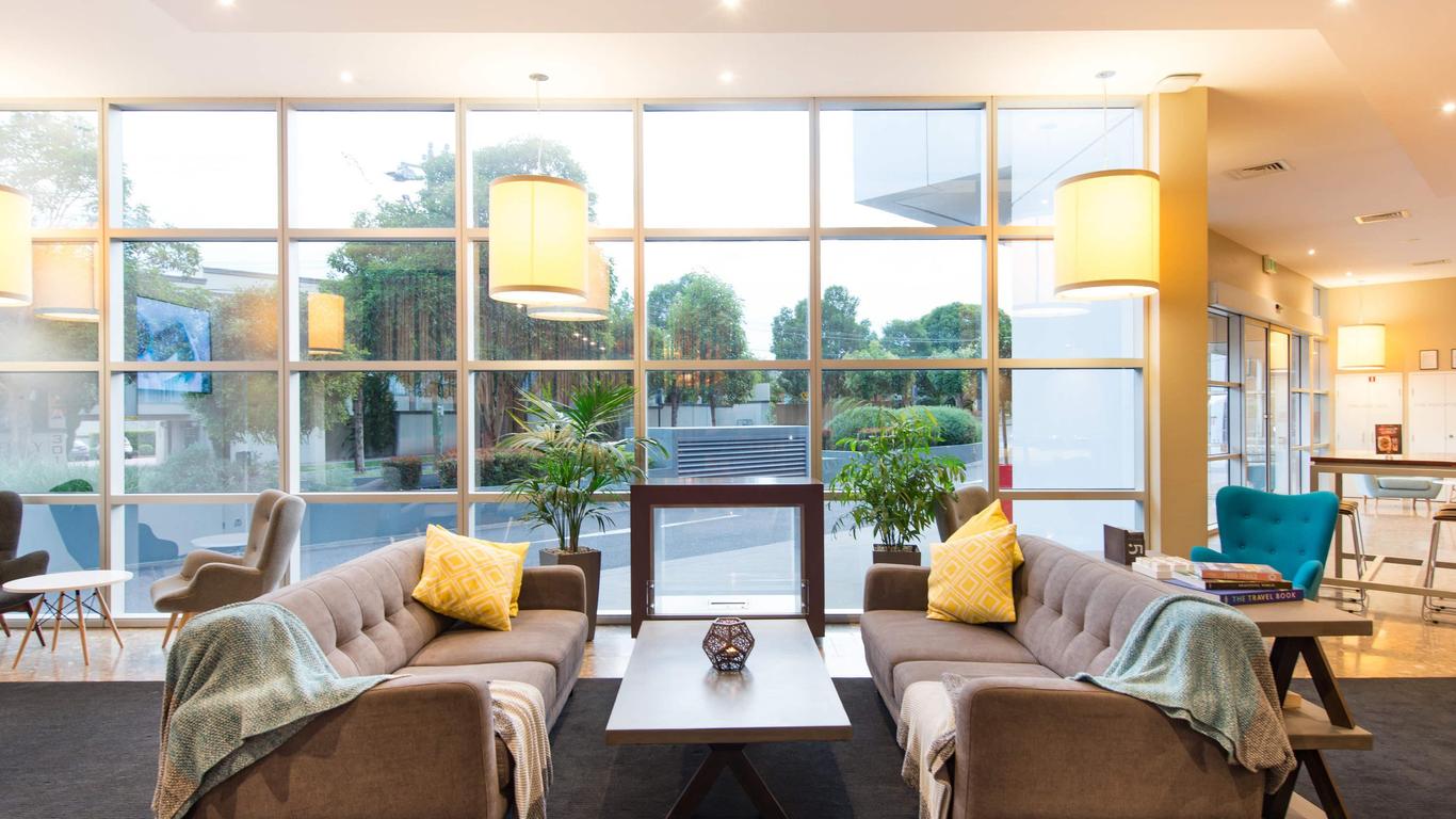 ibis Melbourne Glen Waverley