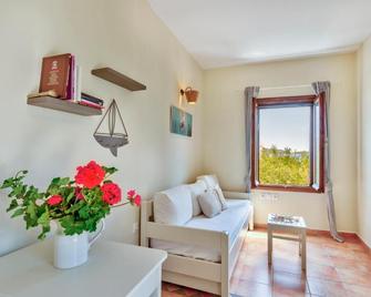 Anemologio - Galissas - Living room