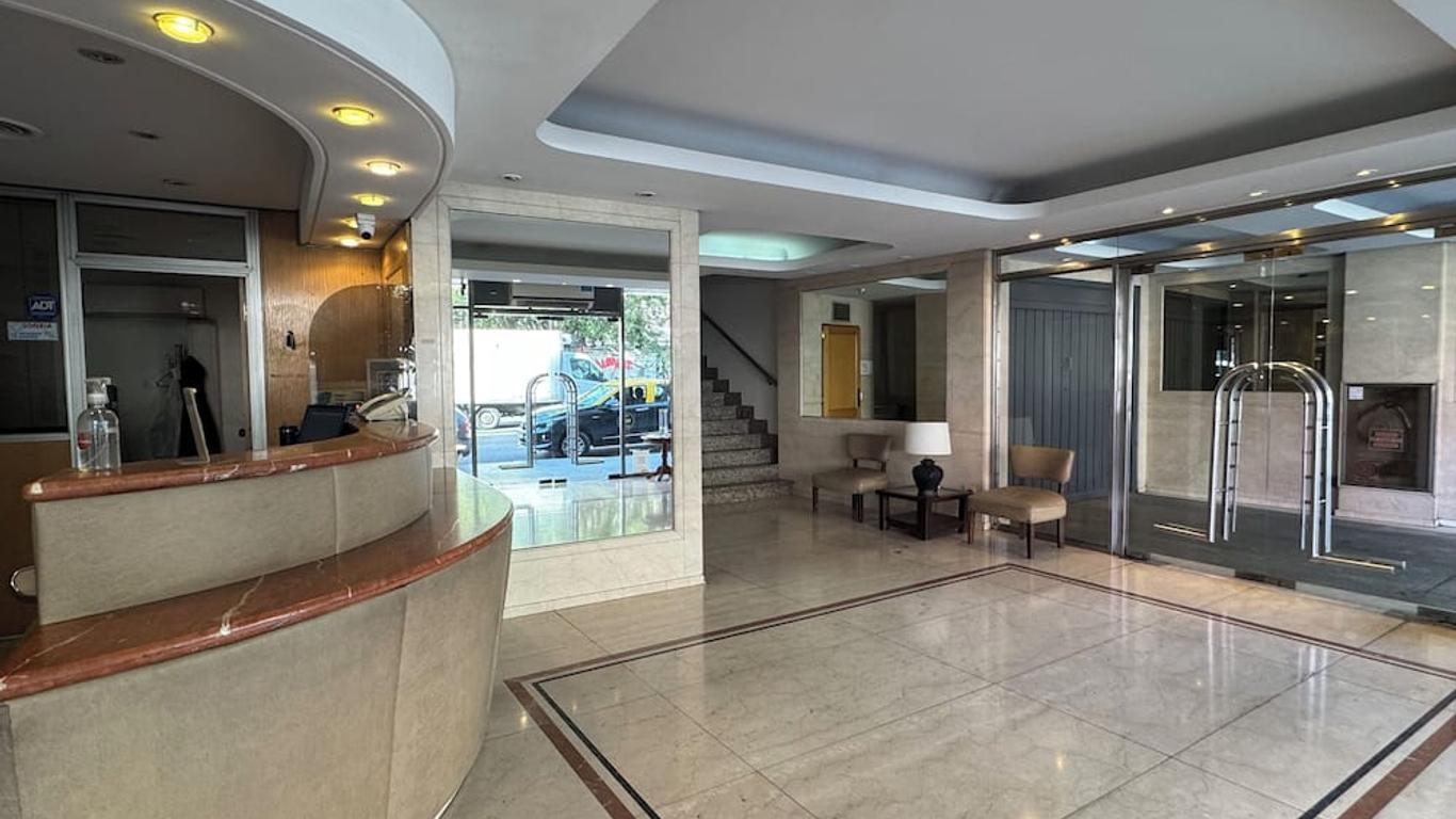 Hotel La Perla