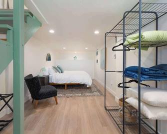 Modern 1-BR Apartment Close to Downtown Vibes - Reno - Bedroom